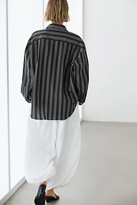 Flowing shirt with striped detailing