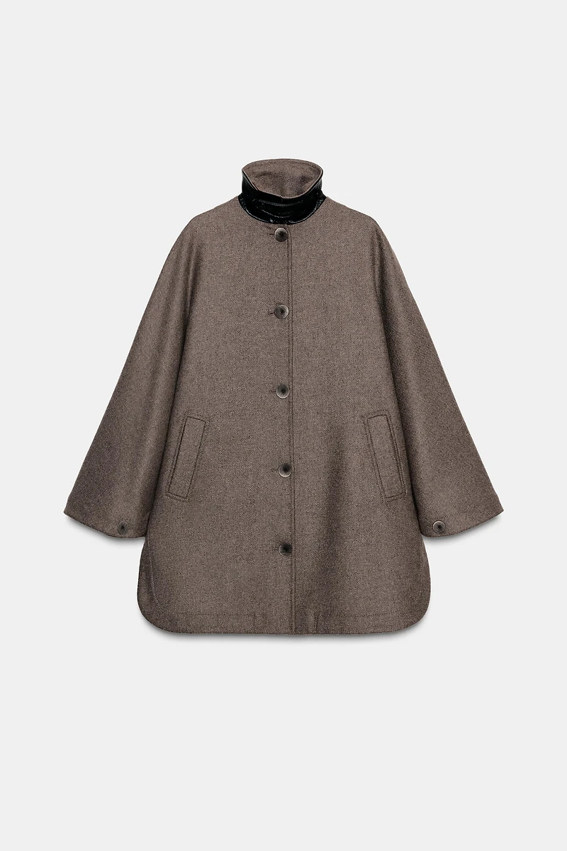 MANTEAU CAPE AVEC LAINE COL CONTRASTE