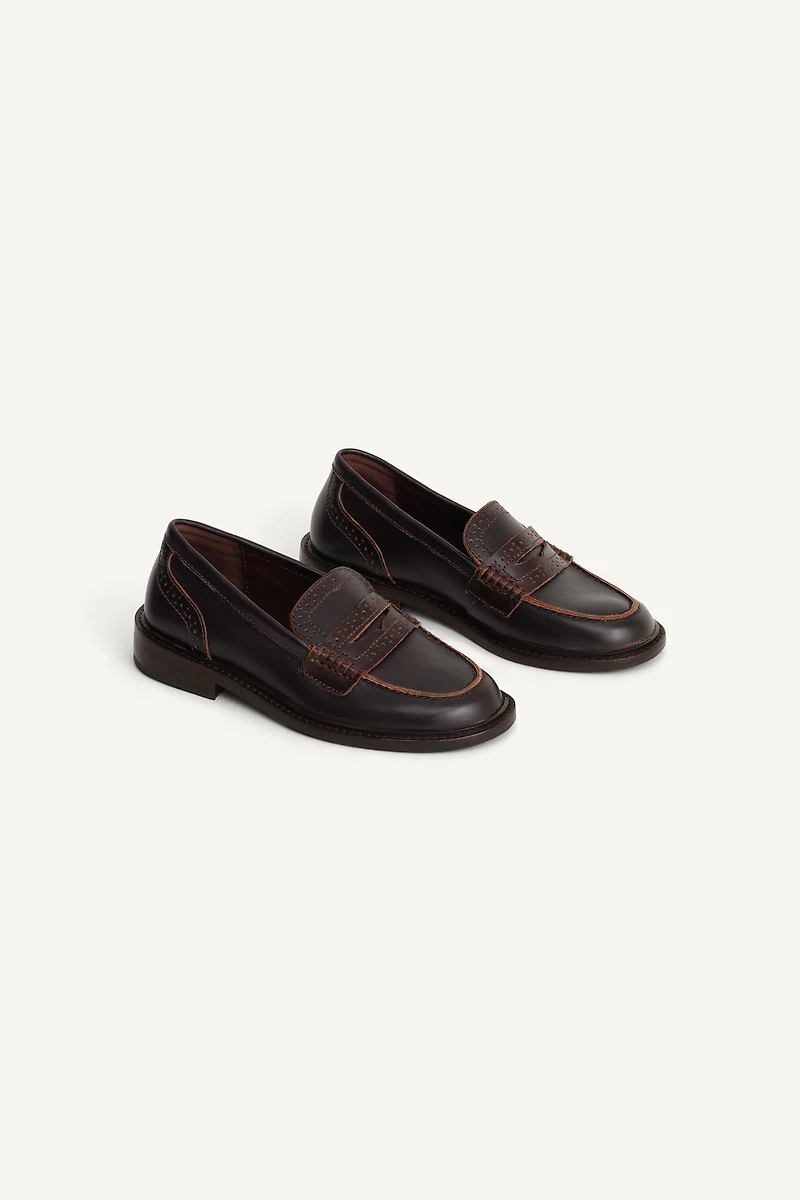 LIMITED EDITION LEATHER LOAFERS