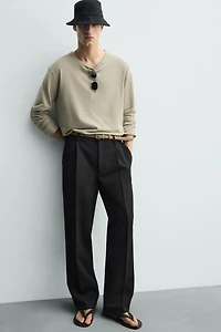 PANTALON COURT COUPE LARGE À PLIS