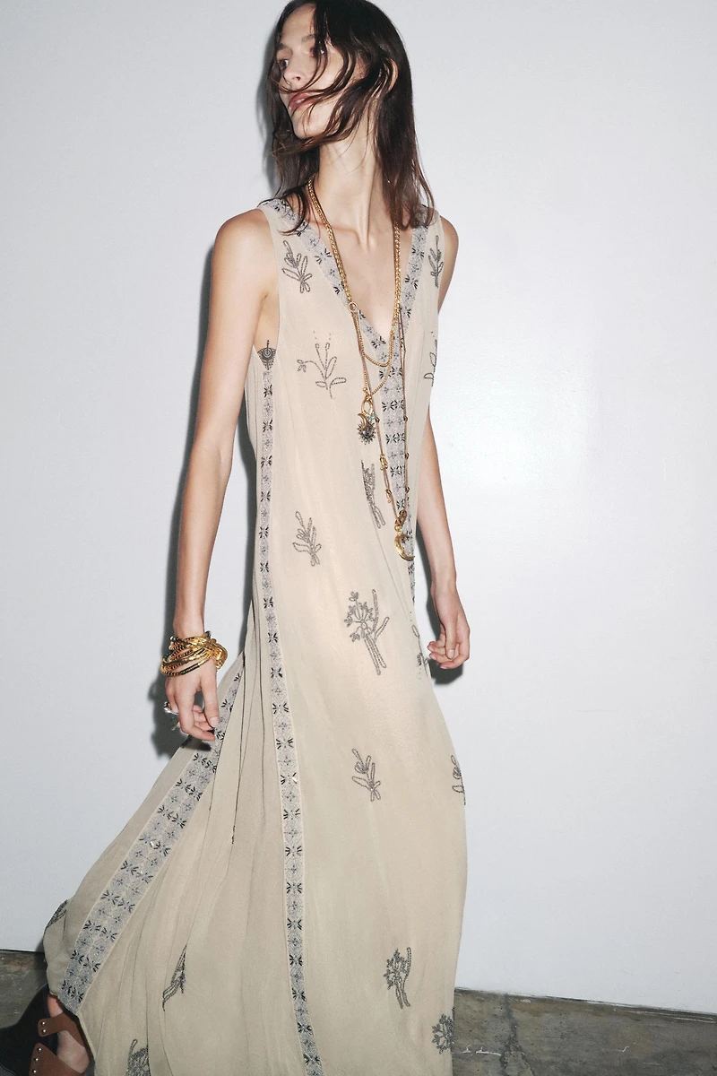 ZW COLLECTION BEADED EMBROIDERED DRESS