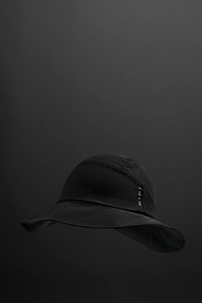TECHNICAL BUCKET HAT