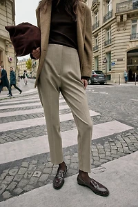 PANTS WITH A HIGH WAIST