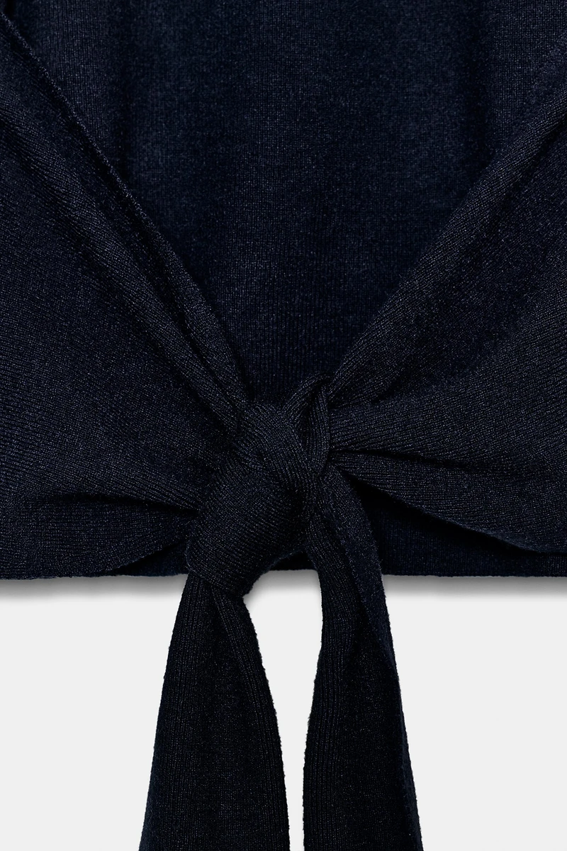 OPEN BACK KNIT TOP