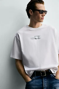 T-SHIRT COUPE AMPLE ÉTIQUETTES