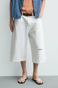 SHORT EN JEAN RELAXED DÉCHIRÉ