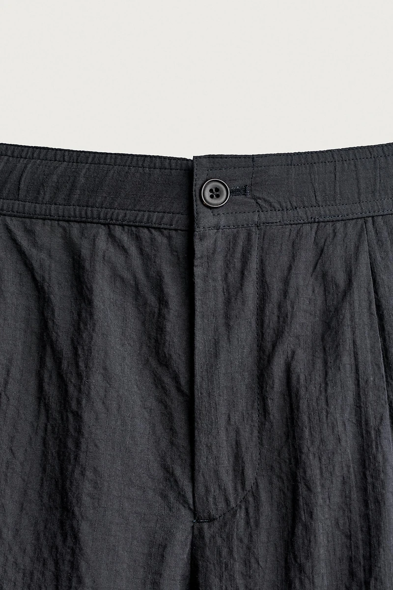 STRAIGHT FIT SEERSUCKER PANTS