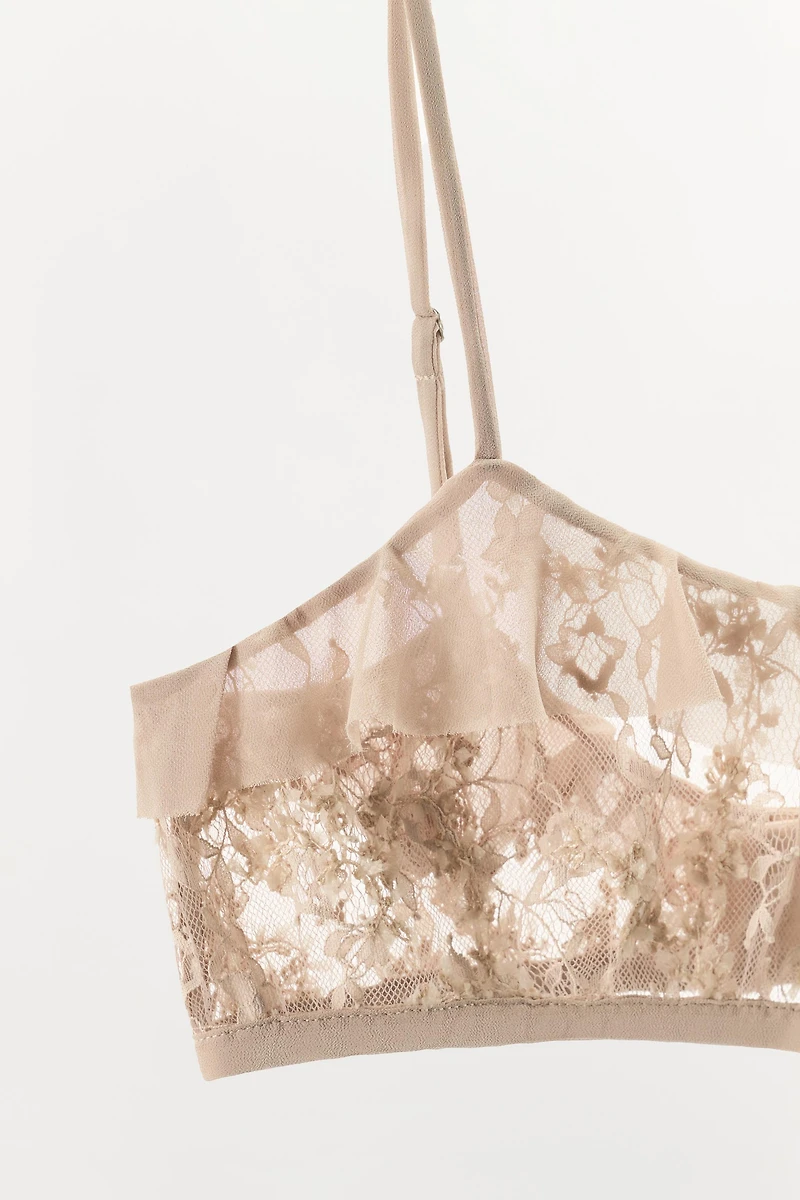 RUFFLED LACE BRA