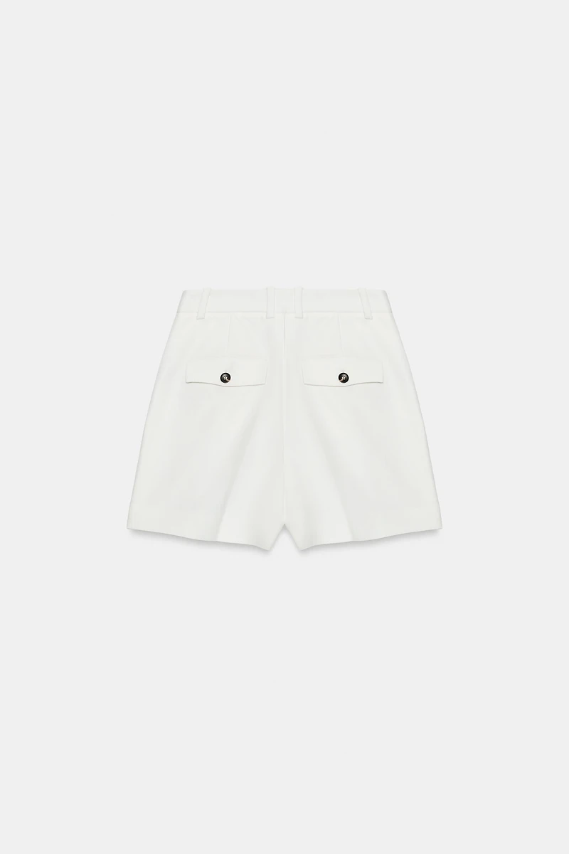 HIGH-WAISTED PLEATED SHORTS
