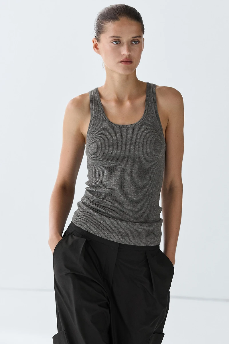 Ribbed knit top