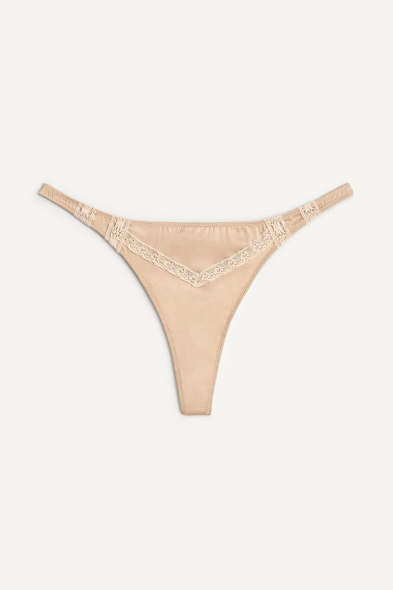 TANGA EN SOIE ET DENTELLE