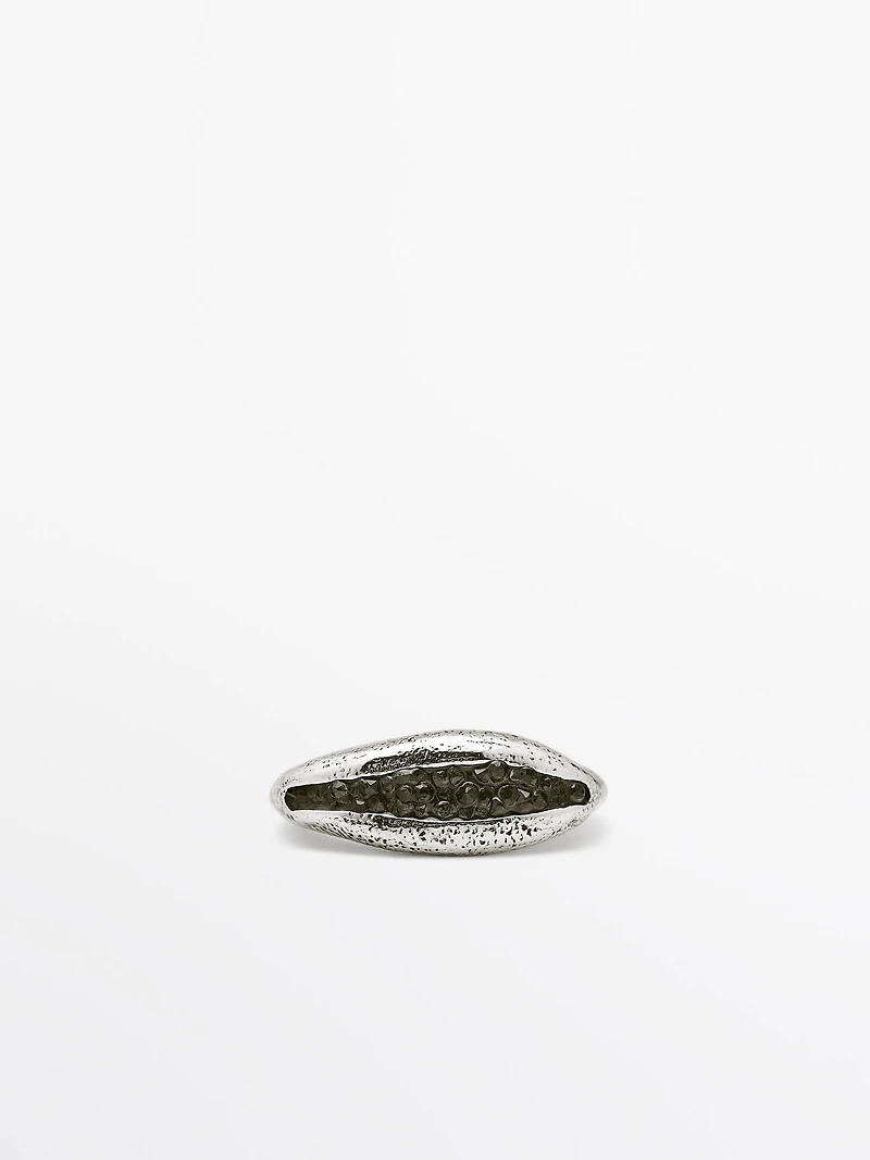 Bague irrégulière brillante