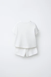 ENSEMBLE GAUFRÉ T-SHIRT ET BERMUDA UNI