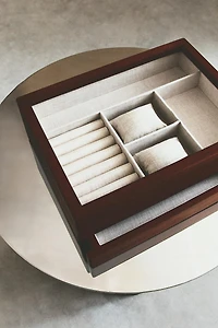 MEDIUM WOODEN JEWELRY BOX