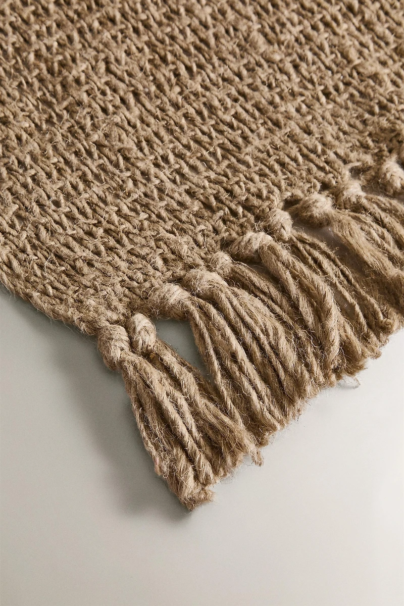 FRINGED LINEN BLANKET