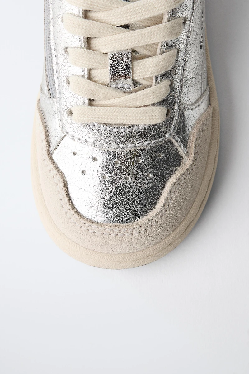 METALLIC SNEAKERS