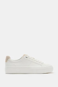 SNEAKERS WITH HEEL DETAIL