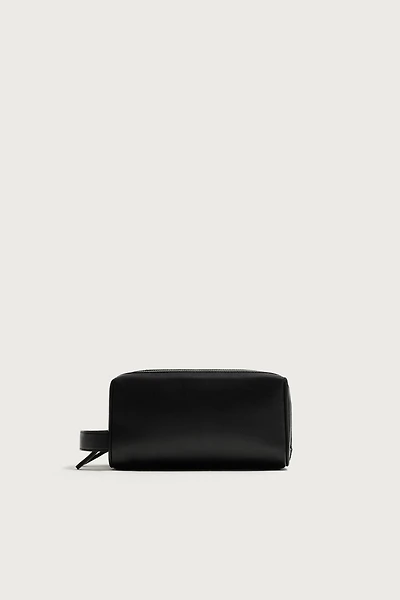 TROUSSE DE TOILETTE LISSE