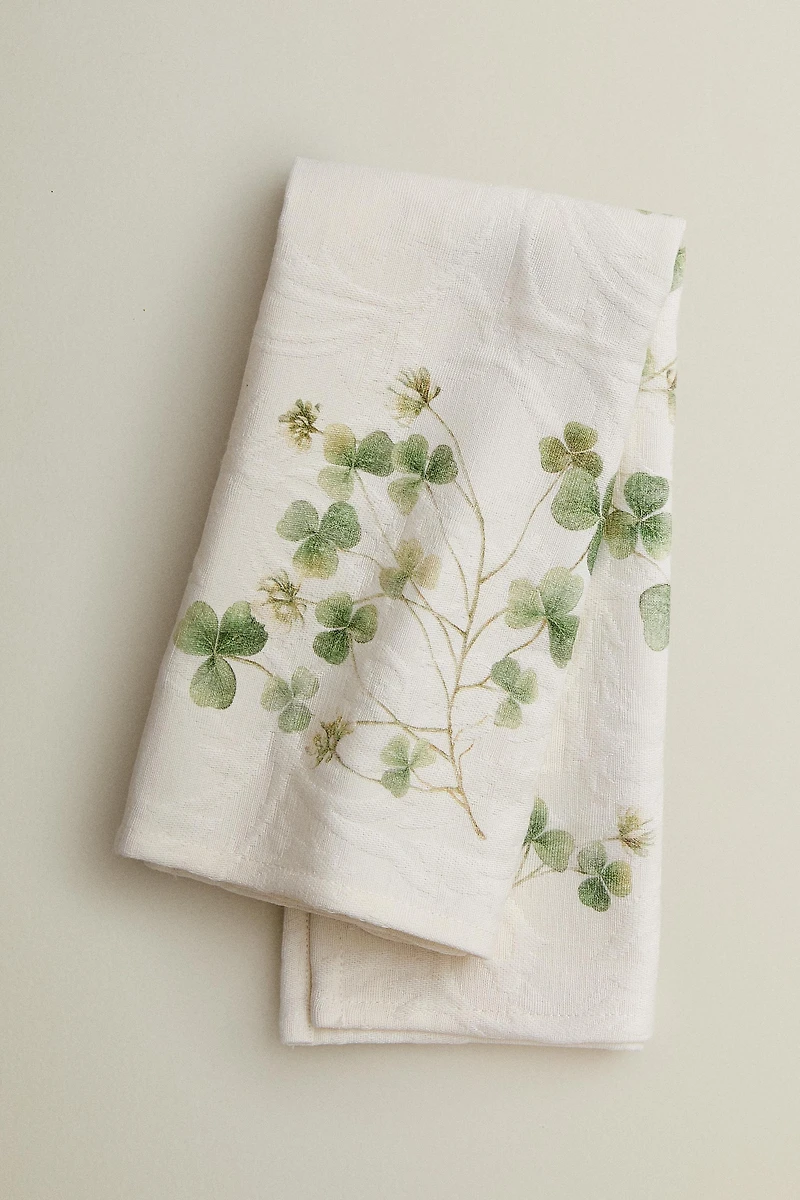 PACK JACQUARD CLOVER PRINT NAPKINS (PACK OF 2)