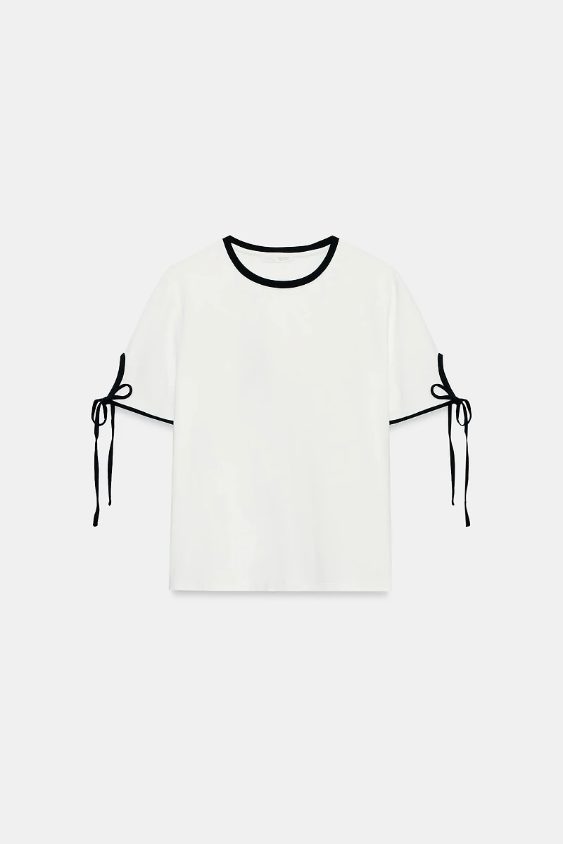 CONTRAST BOW T-SHIRT