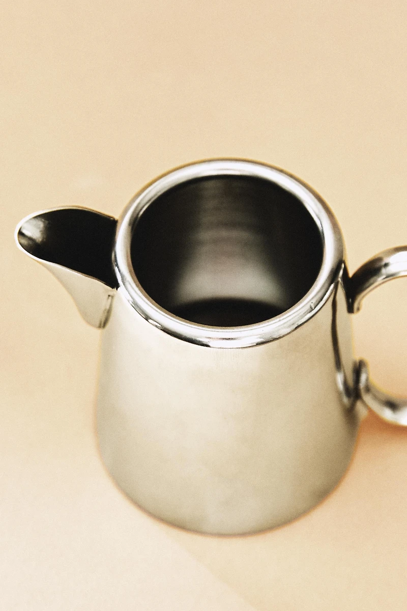 METAL MILK PITCHER SHINY