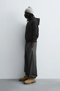 RELAXED FIT TEXTURED PANTS