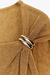 TOP EN MAILLE FOURNITURE