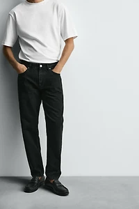 SLIM TAPERED FIT JEANS