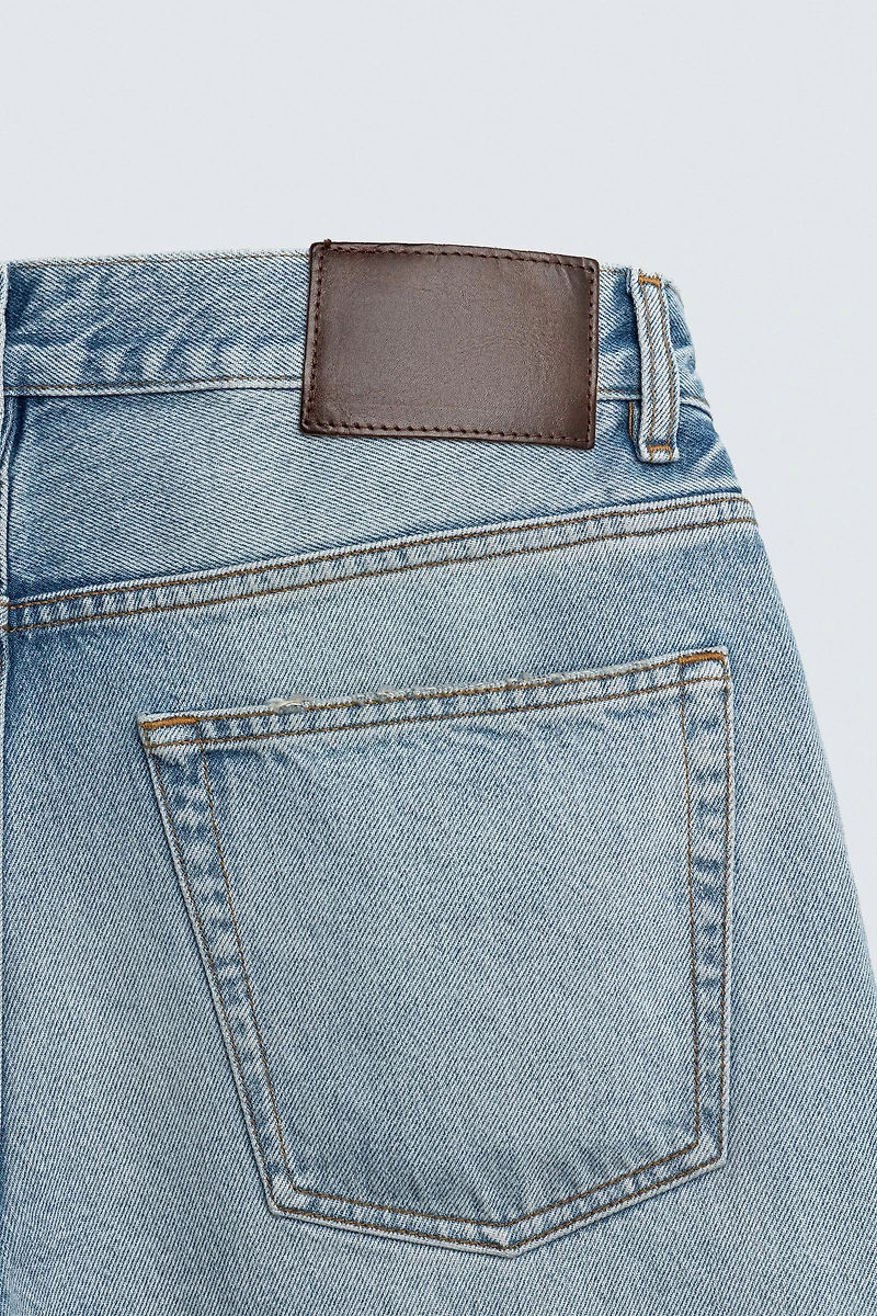 RELAXED FIT JEANS
