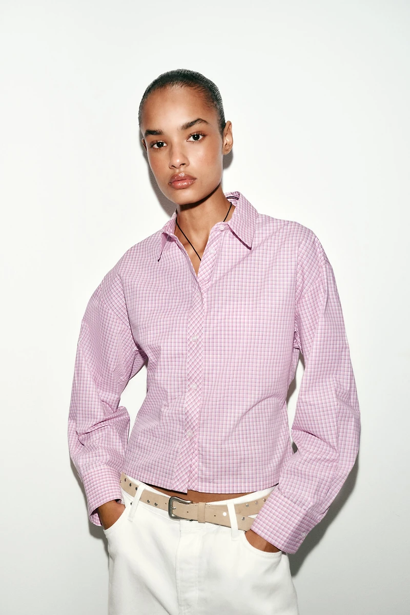 CHEMISE À CARREAUX AVEC PINCES AU DOS