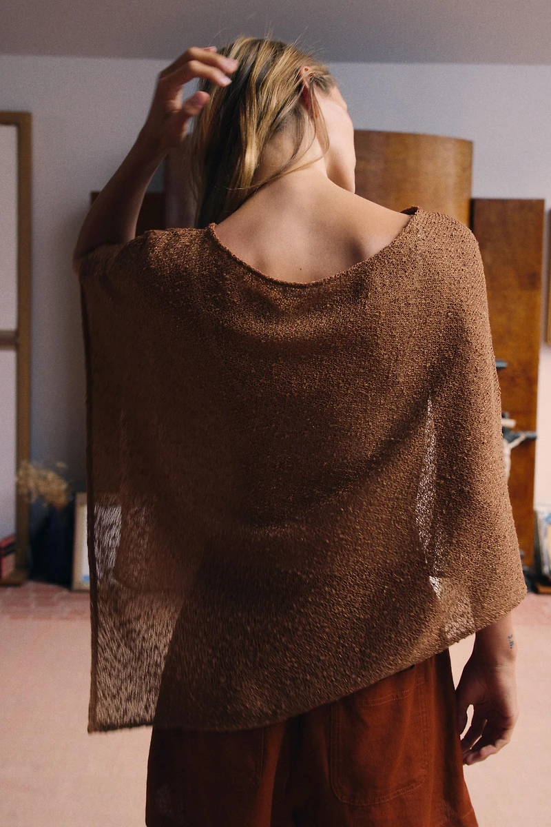 METALLIC THREAD ASYMMETRIC CAPE