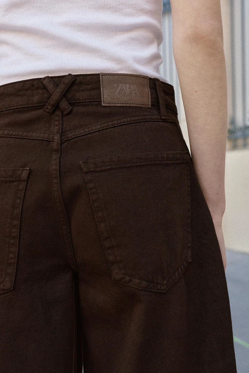 Z1975 HI-RISE BALLOON ASYMMETRIC HEM JEANS