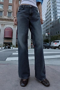 Z1975 MID-RISE STRAIGHT LEG JEANS