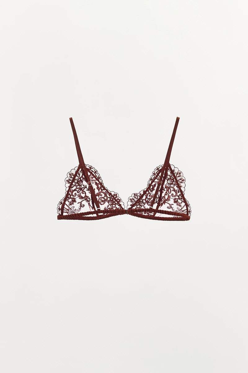EMBROIDERED LACE TRIANGLE BRALETTE