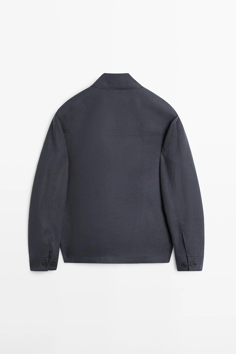Lightweight linen jacket with pockets