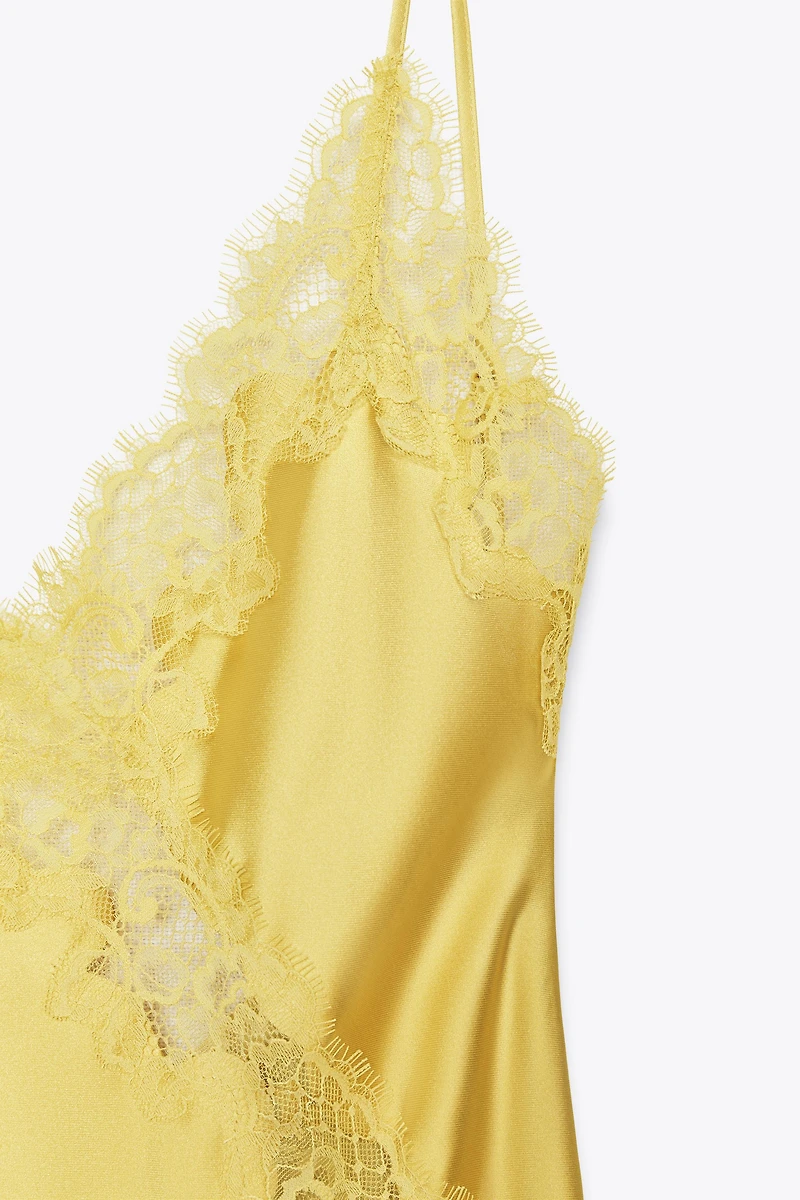 ROBE MIDI SATINÉE DENTELLE