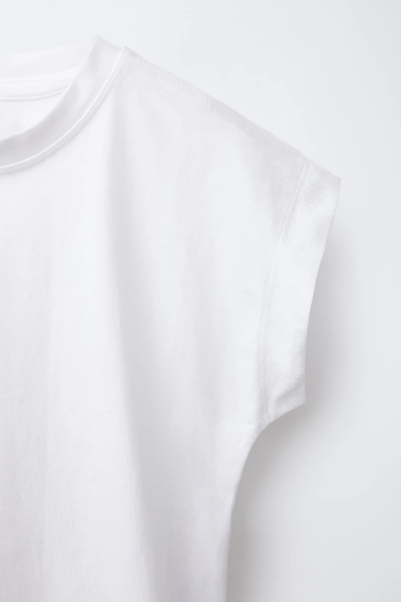 T-SHIRT UNI À PATTE