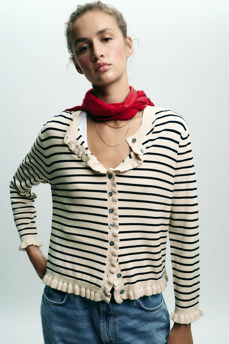RUFFLED KNIT CARDIGAN