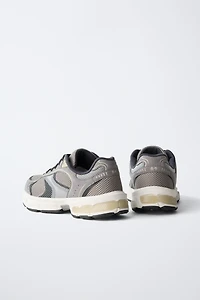 MULTI-PIECE ATHLETIC SNEAKERS