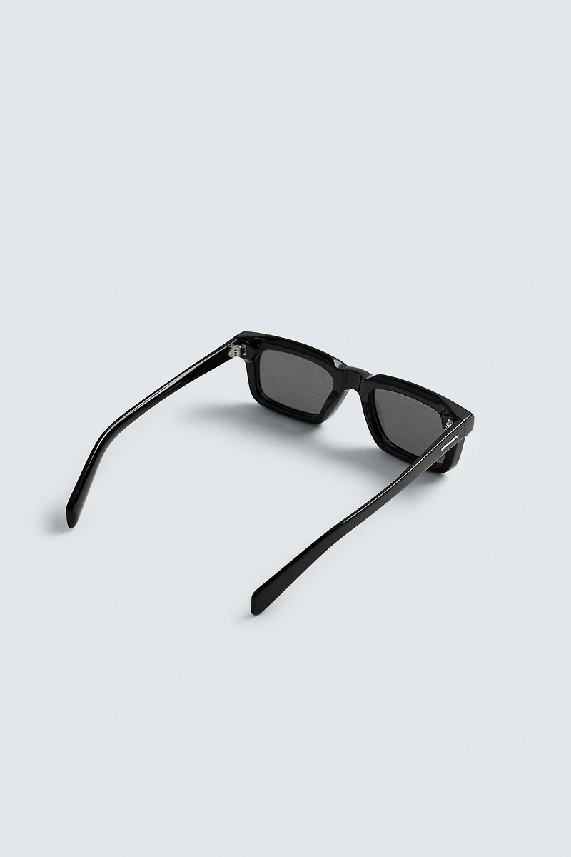 RECTANGULAR SUNGLASSES