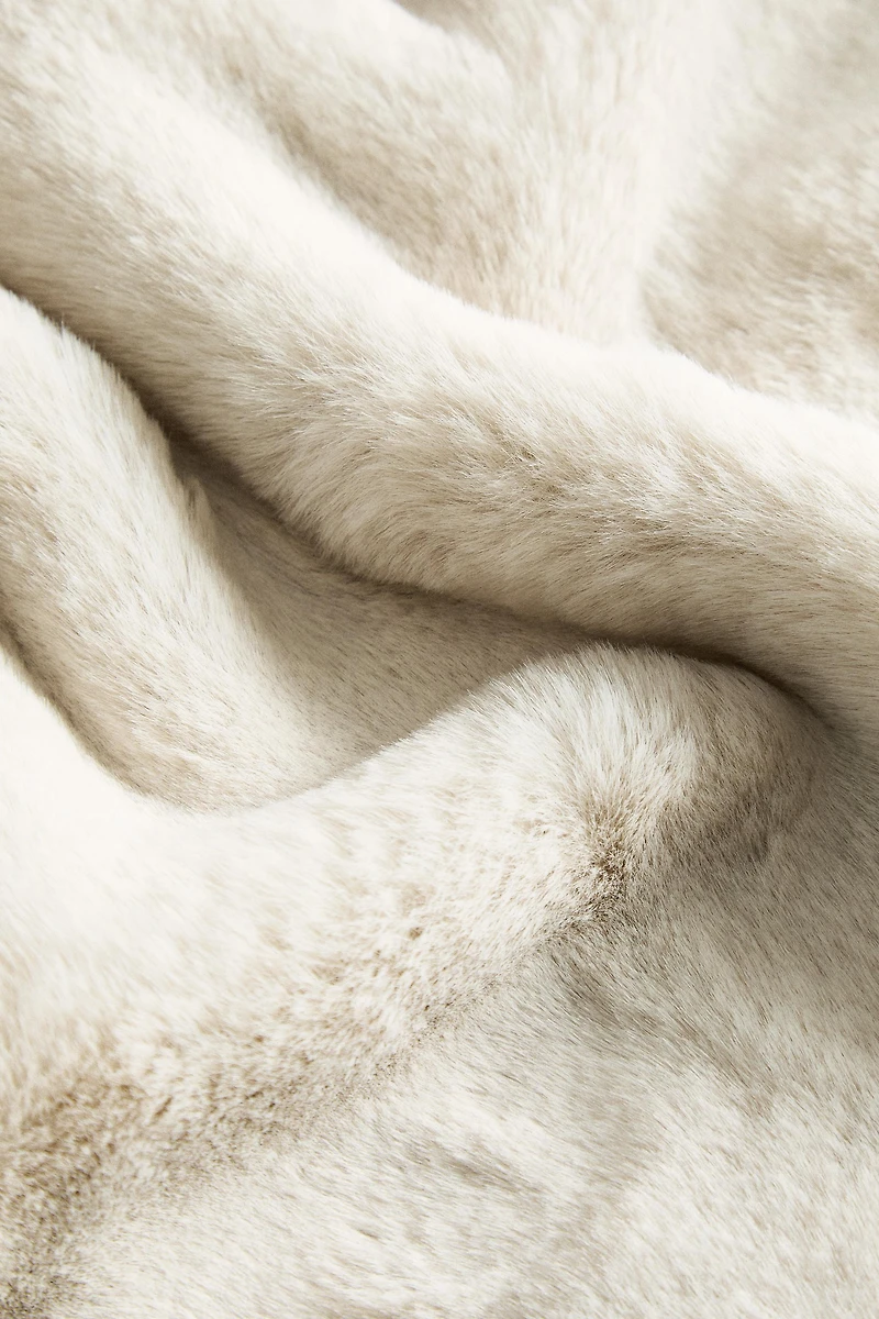 FUR BLANKET