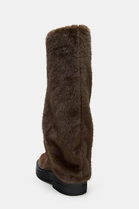 LOW HEEL FAUX FUR BOOTS