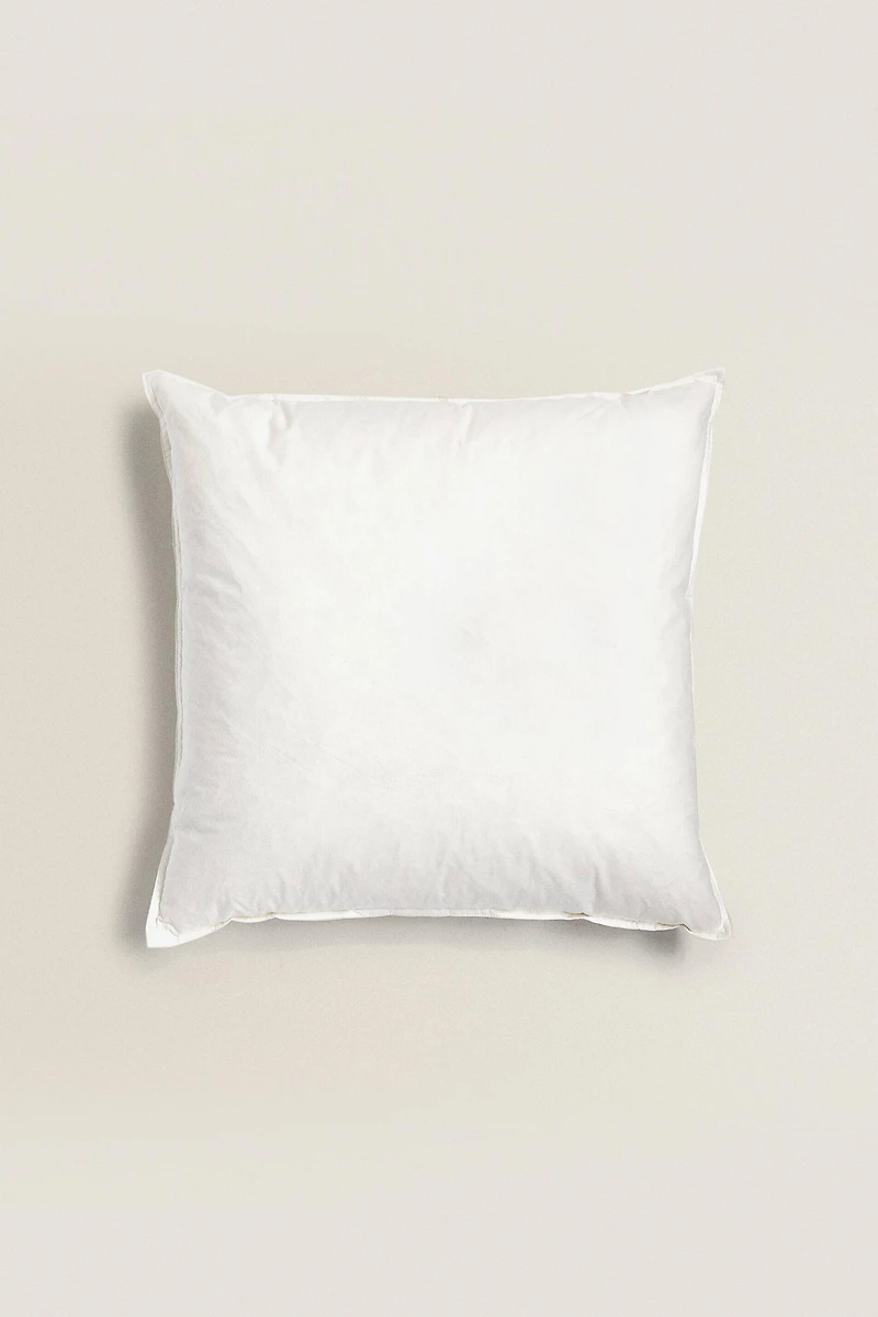FEATHER PILLOW WITH A COTTON COVER (AND CUSHION FILLING)