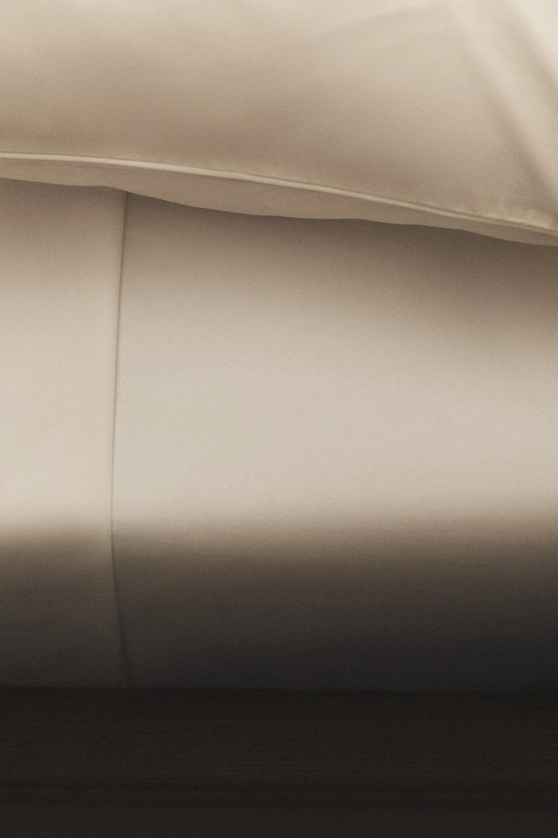 PERCALE COTTON FITTED SHEET | 15.7" THICK ( THREAD COUNT