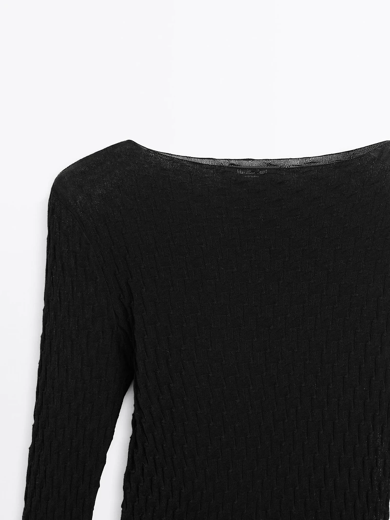 Long sleeve textured 100% cotton top