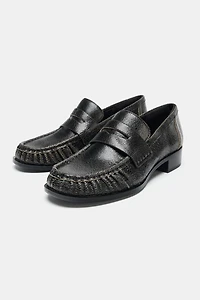 MOCASSINS EN CUIR EFFET USÉ
