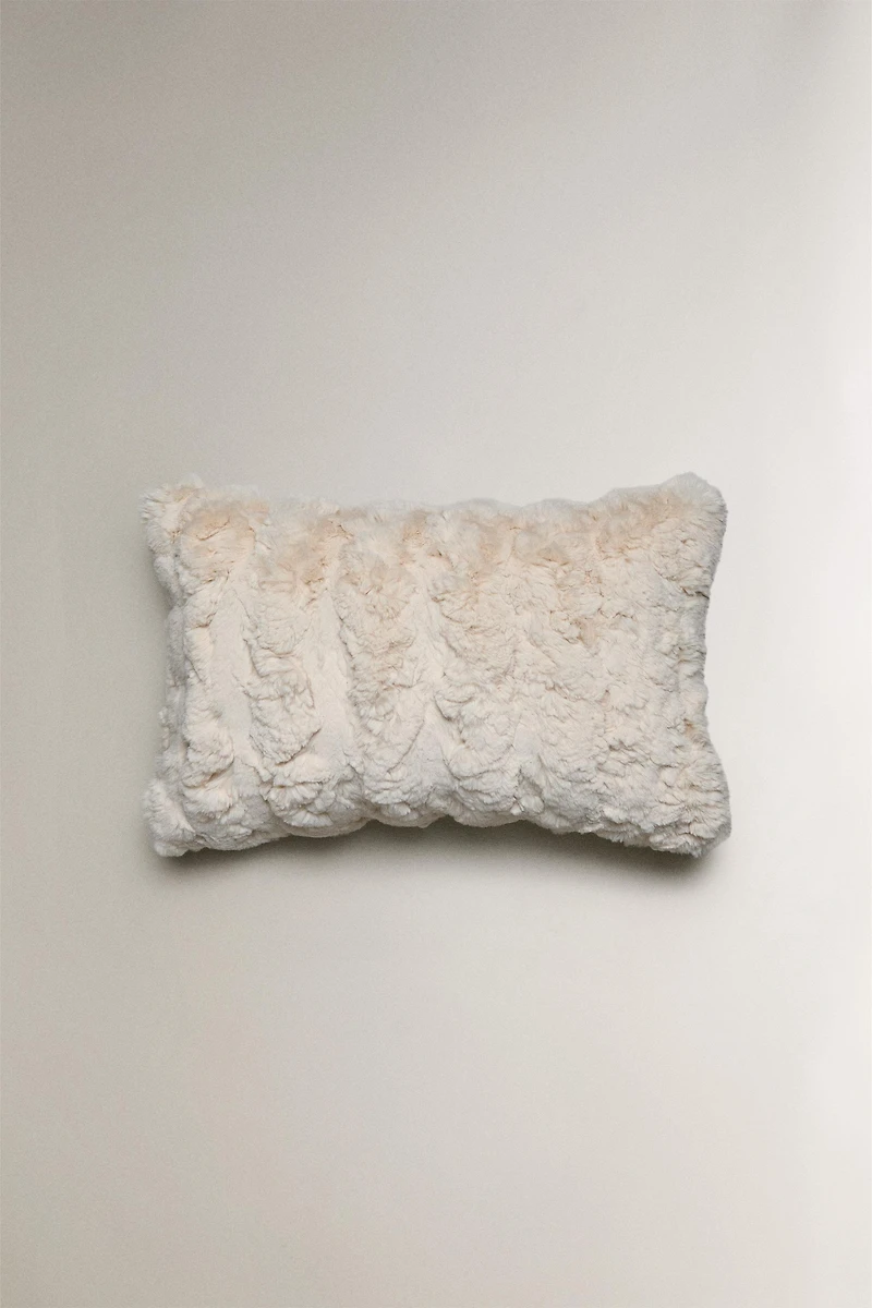 FAUX FUR THROW PILLOW COVER