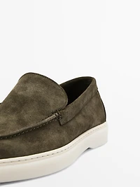 Split leather loafers