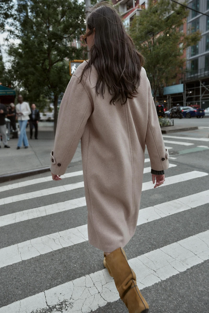 SOFT OVERSIZED COAT