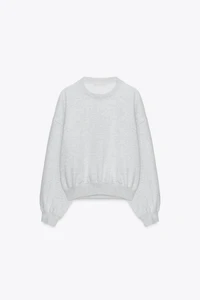 BASIC PLUSH SWEATSHIRT